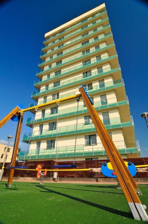 Business Apartments クルージュ＝ナポカ エクステリア 写真